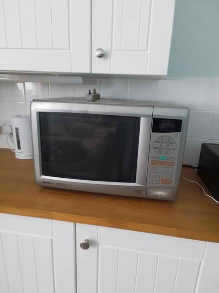 Photo of free Microwave oven with grill (DA8) #1