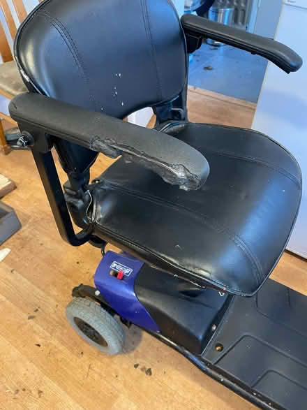 Photo of free Mobility Scooter (Gu11ep) #2