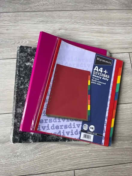 Photo of free Folders, plastic wallets and dividers (Tooting SW19) #1