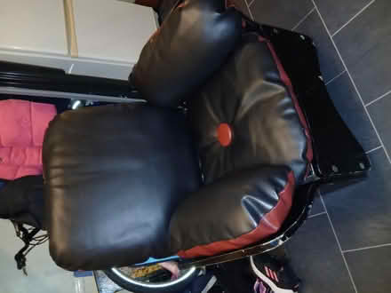 Photo of free Retro Leather Chair (Hillsborough S6) #1