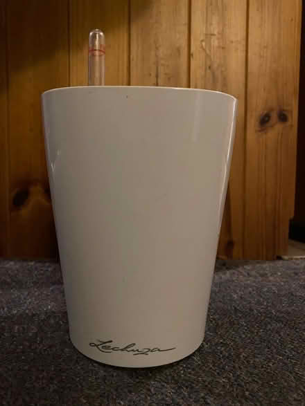 Photo of free Lechuza self watering plant pot (Wolverley DY11) #1