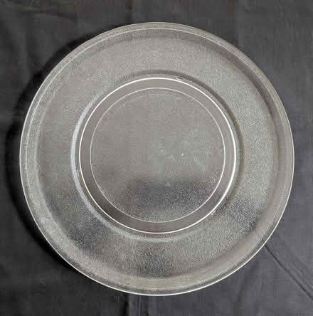 Photo of free Large Glass Microwave Platter (Crescent Park) #1