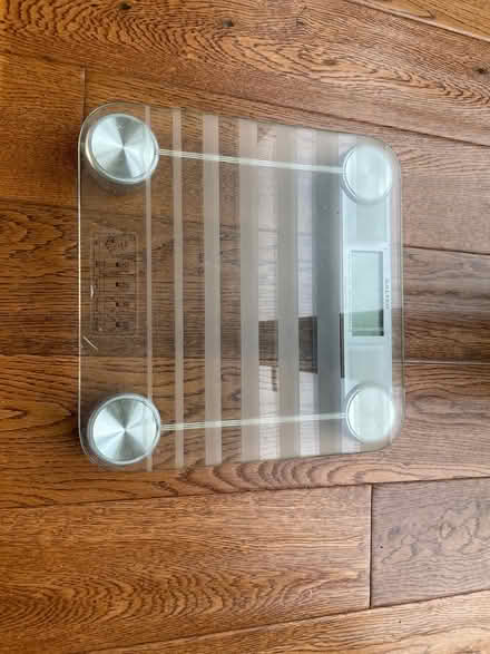 Photo of free Scale - glass Slater (SE16) #2