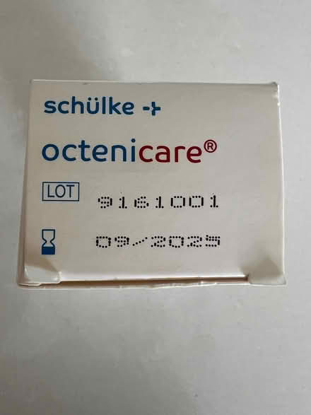 Photo of free Repair creme (Serangoon MRT station) #3