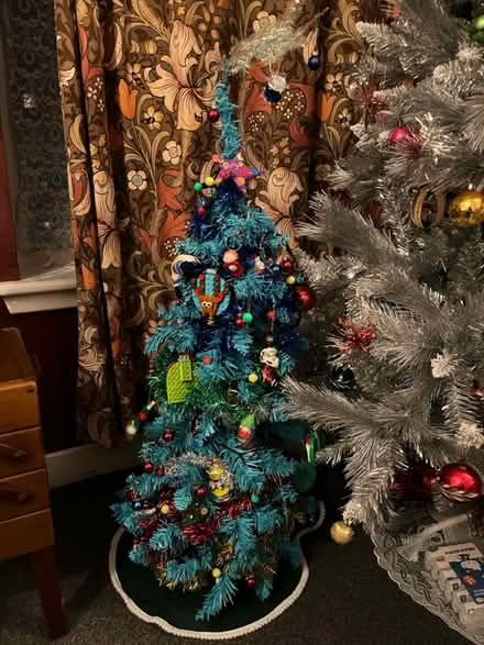 Photo of free 2ft blue Christmas tree (Cannonmills EH7) #2