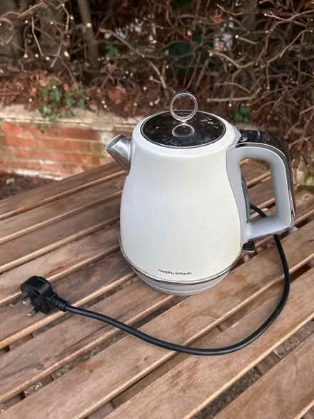 Photo of free Metal kettle (Trumpington Ward CB2) #3