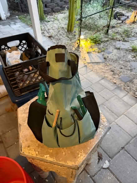 Photo of free Gardening tools and buckets (Sun Valley / North Hollywood) #1