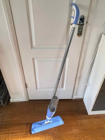 Photo of free Mop (SE16) #1
