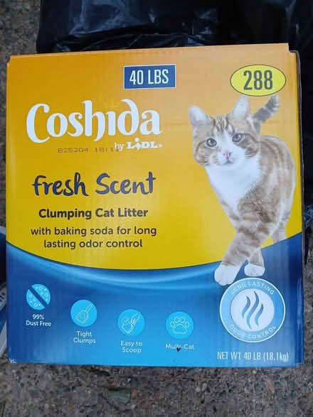 Photo of free Cat Litter (Sharon hill, PA) #2
