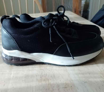 Photo of free Trainers (CT8) #1