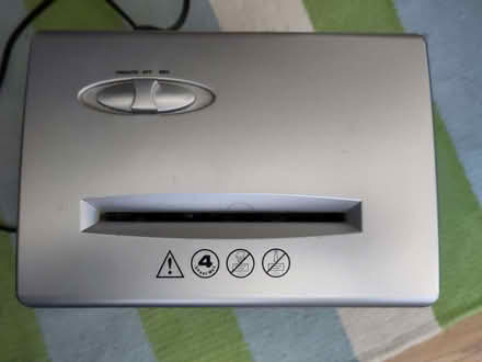 Photo of free Small electric shredder, working (St Ives PE27) #2