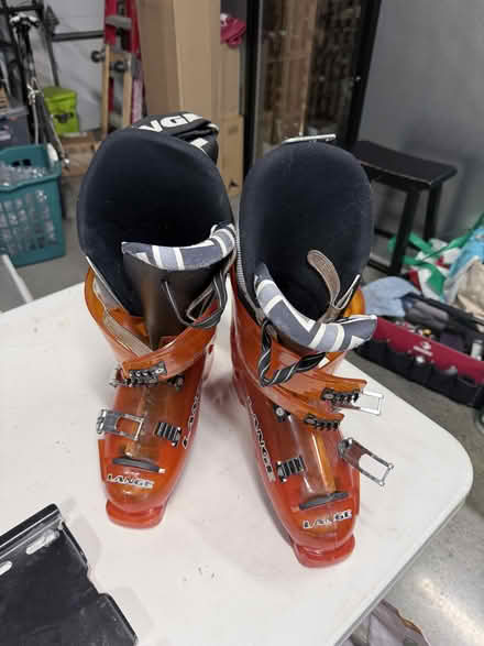 Photo of free Men's ski boots - Lange (near Edgewood Rd & Cordilleras) #1