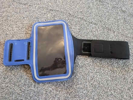 Photo of free Running armband (Southsea PO5) #1