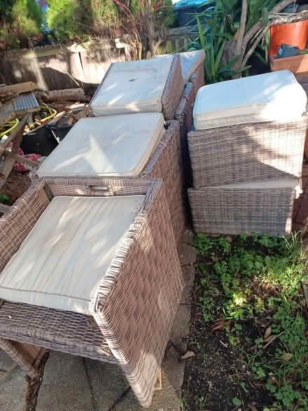 Photo of free Garden seating (Wood Green N22) #1