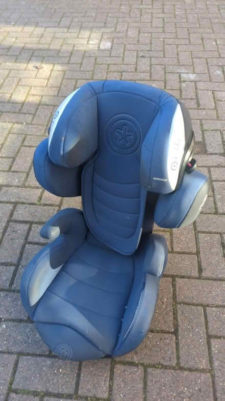 Photo of free Kiddy car seat (15-36kg) (CB22) #2