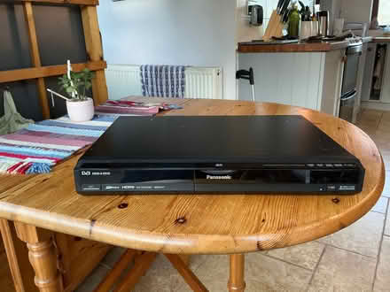 Photo of free DVD Recorder (Cashes Green GL6) #1
