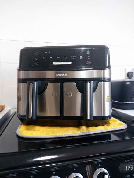 Photo of free Air fryer (DE22) #1