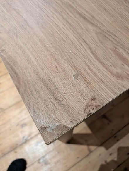 Photo of free Table (Finsbury Park N4) #2