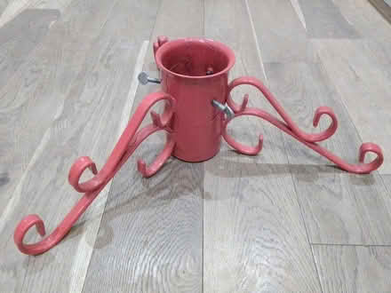 Photo of free Christmas tree stand (Hitchin SG5) #1