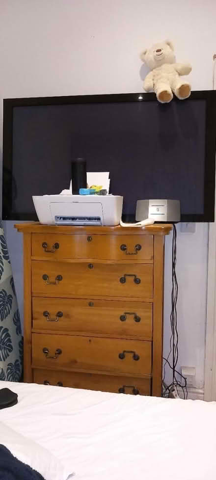 Photo of free Pioneer plus the 4 chest drawers (SW6) #1