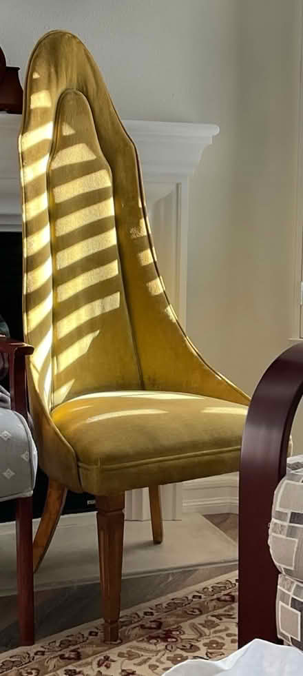 Photo of free Tables, chairs, shelf (Carson st and woodruff) #2