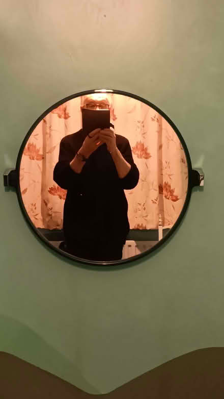 Photo of free Circular wall mirror (Glenfield LE3) #1