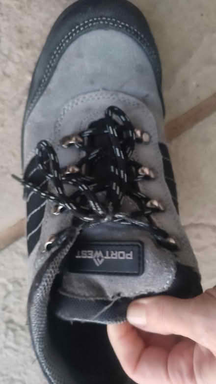 Photo of free Safety shoes (Lenham ME17) #4