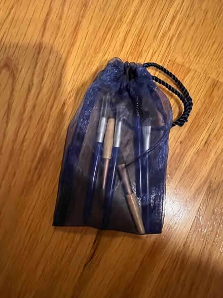 Photo of free Tiny makeup brushes (Porter Square) #1