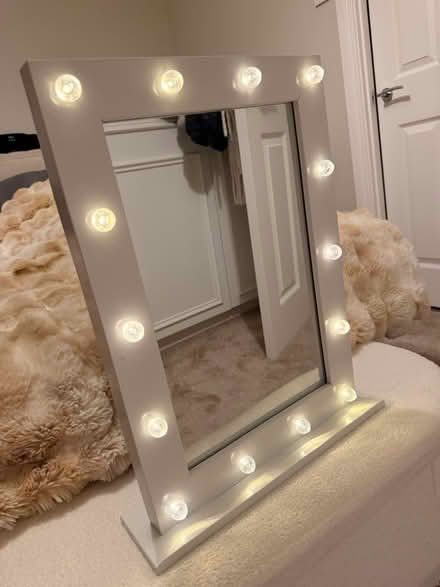 Photo of free Vanity mirror (Crowthorne) #1