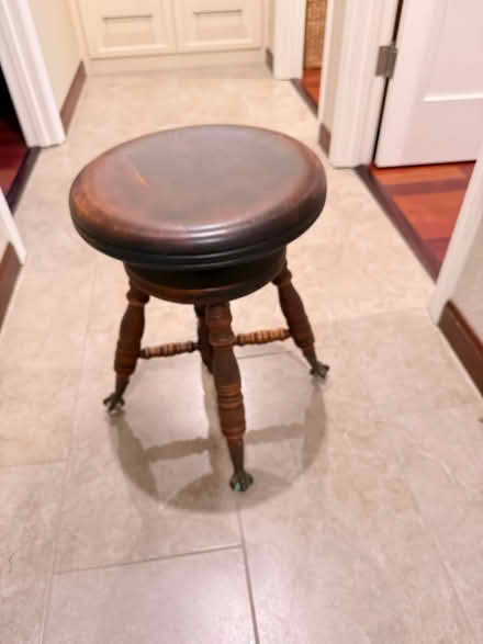 Photo of free Swivel piano stool (Woodland SW side of town) #1
