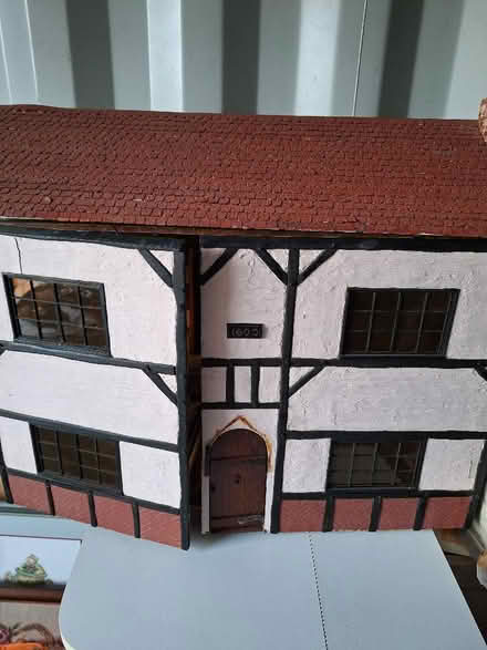 Photo of free Dolls House (Caversham RG4) #1