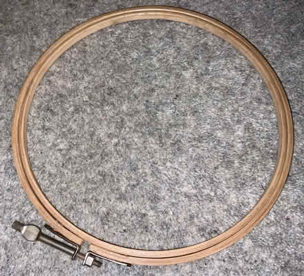 Photo of free Vintage Wooden Embroidery Hoop (Kendal LA9) #1