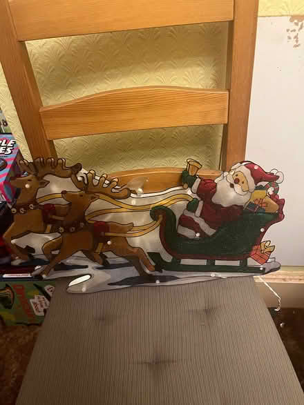 Photo of free Santa sleigh window light (Maidstone ME15) #2
