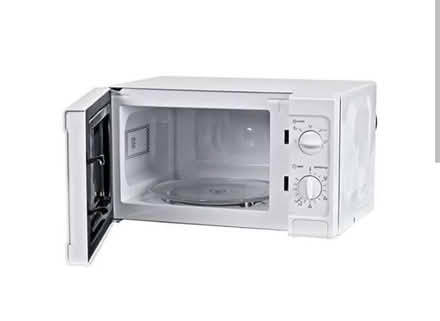Photo of Microwave (Doncaster DN1) #1
