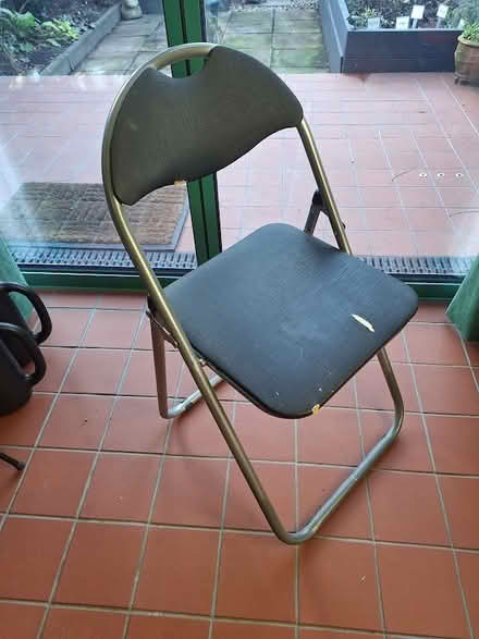 Photo of free Folding metal chair (E17 Queens/Boundary Road) #1