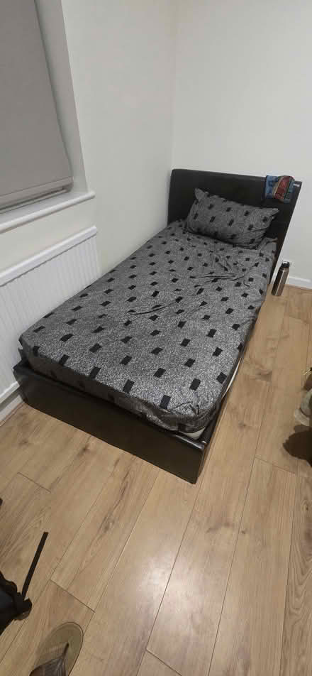 Photo of free Sofa (Stanmore HA7) #2