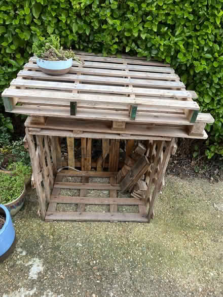 Photo of free Pallets large and strong (Sway SO41) #1
