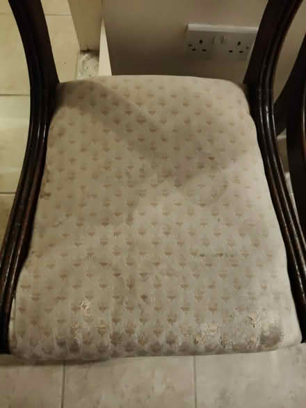 Photo of free 3 matching dining /kitchen chairs (Jericho OX2) #2