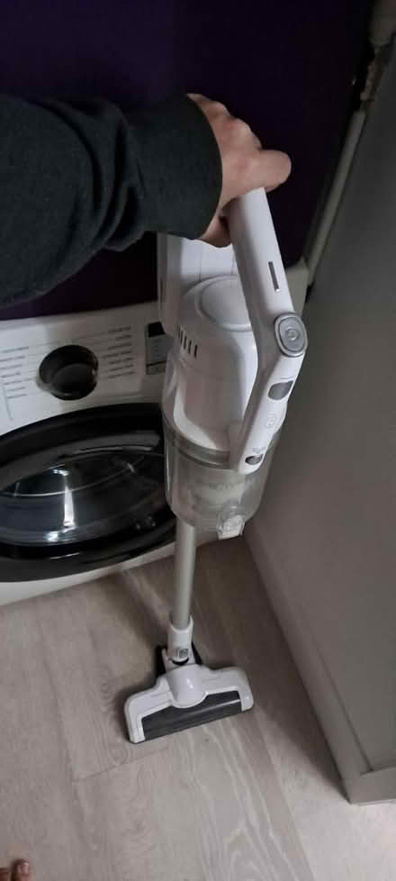 Photo of free Wireless Vacuum (Sw19 2rr) #1