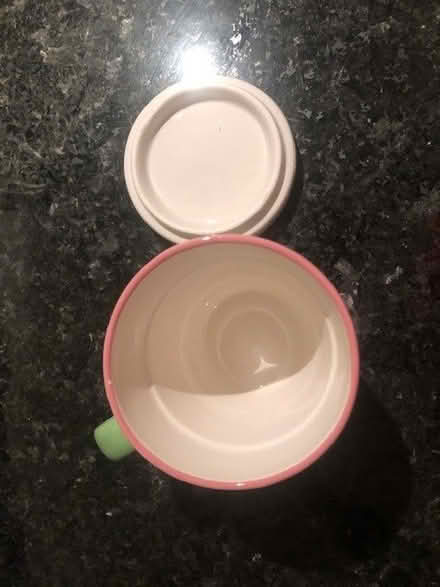 Photo of free Ceramic mug with lid (Crooks Barn TS20) #2
