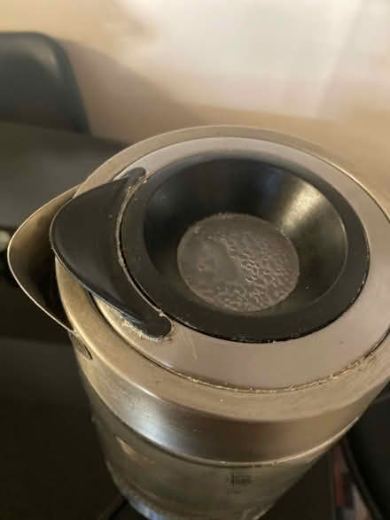 Photo of free Fast boil glass kettle (W3 8bf south Acton) #3