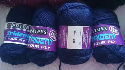 Photo of free Yarn balls and remnants (Hungerford RG17) #4