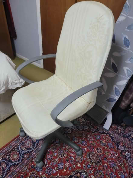 Photo of free Office chair (BN22) #3