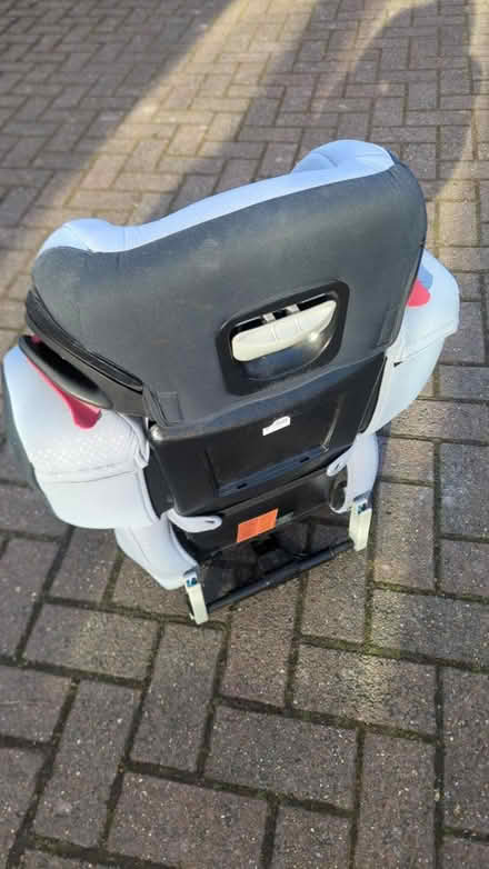 Photo of free Kiddy car seat (15 - 36kg) (CB22) #4
