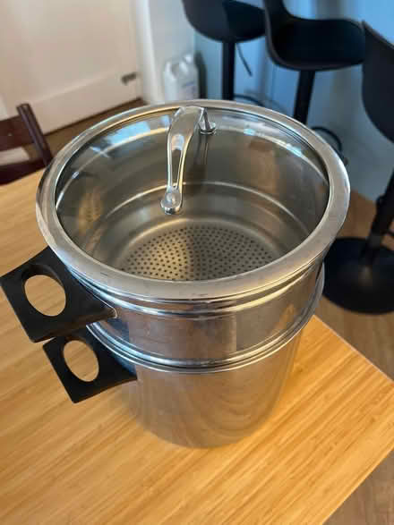 Photo of free Stock pot and steamer (RG1) #1