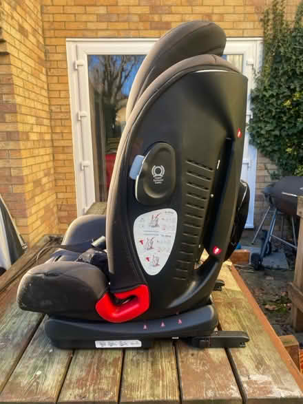 Photo of free isofix car seat (Hunts/Godmanchester) #2