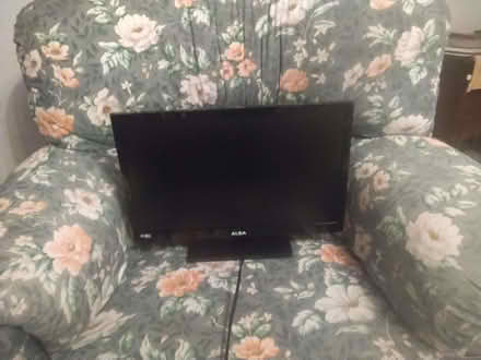Photo of free Small TV (CT11) #1