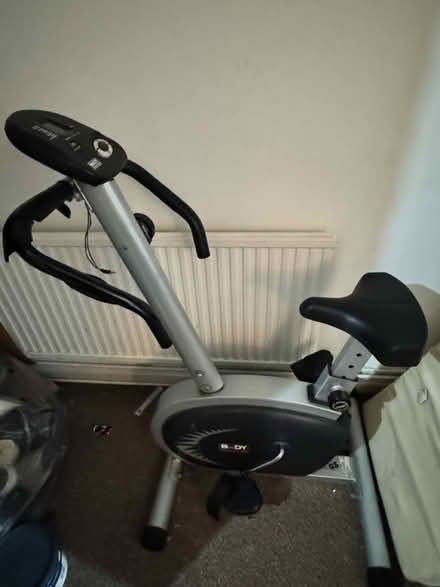 Photo of free Body sculpture machine (Castleford WF10) #1