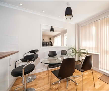 Photo of free Furniture and bits (SE1) #1