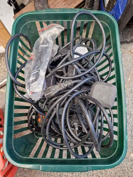 Photo of free Mains cables (Old Town HP2) #1